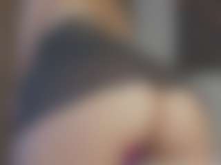 Isabela's Live Sex Cam Show