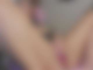 Isabela's Live Sex Cam Show