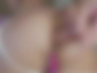 Isabela's Live Sex Cam Show