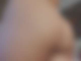 Isabela's Live Sex Cam Show