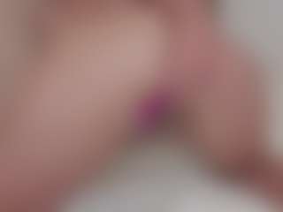 Isabela's Live Sex Cam Show
