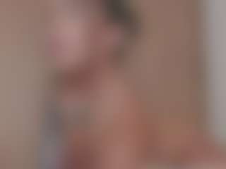 Isabela's Live Sex Cam Show