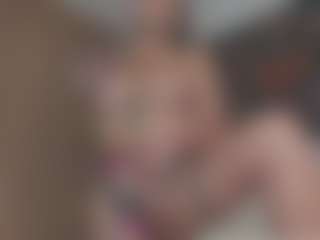 Isabela's Live Sex Cam Show
