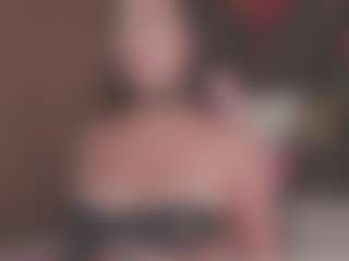 Isabela's Live Sex Cam Show