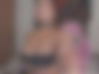 Isabela's Live Sex Cam Show