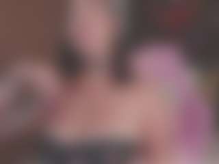 Isabela's Live Sex Cam Show