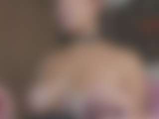 Isabela's Live Sex Cam Show