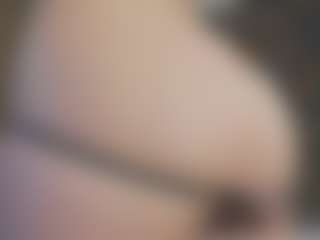 Isabela's Live Sex Cam Show