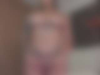 Isabela's Live Sex Cam Show