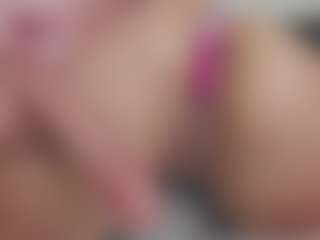 Isabela's Live Sex Cam Show