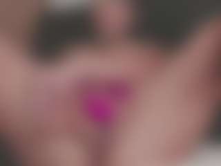 Isabela's Live Sex Cam Show