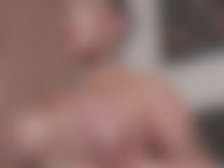 Isabela's Live Sex Cam Show
