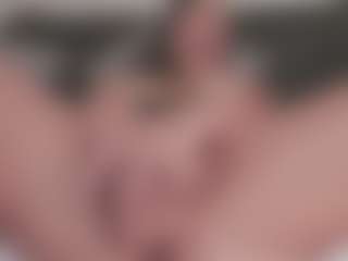 Isabela's Live Sex Cam Show