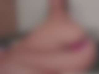 Isabela's Live Sex Cam Show