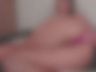 Isabela's Live Sex Cam Show
