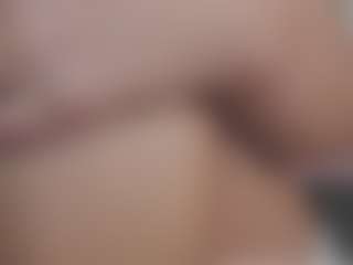 Isabela's Live Sex Cam Show