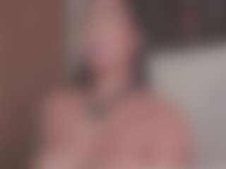 Isabela's Live Sex Cam Show
