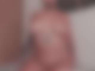 Isabela's Live Sex Cam Show