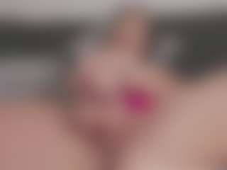 Isabela's Live Sex Cam Show