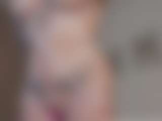 Isabela's Live Sex Cam Show