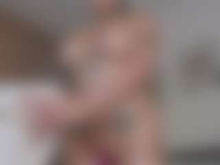 Isabela's Live Sex Cam Show