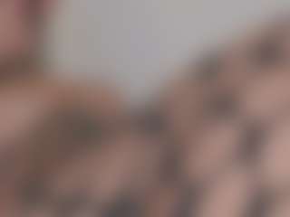 Isabela's Live Sex Cam Show