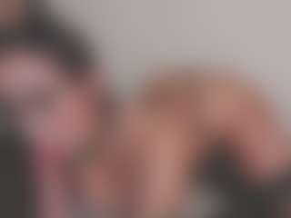 Isabela's Live Sex Cam Show