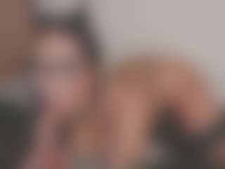Isabela's Live Sex Cam Show