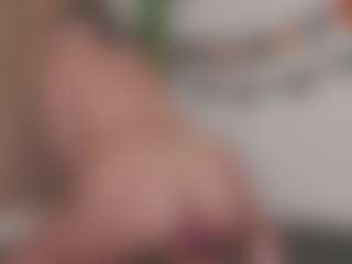 Isabela's Live Sex Cam Show