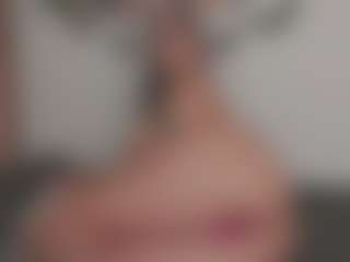 Isabela's Live Sex Cam Show