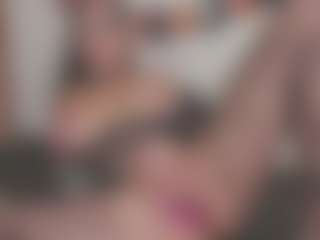 Isabela's Live Sex Cam Show