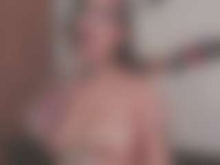 Isabela's Live Sex Cam Show