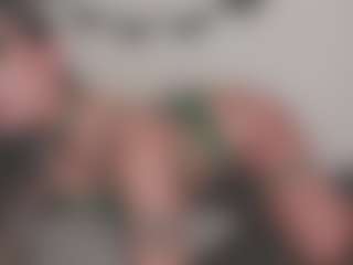 Isabela's Live Sex Cam Show