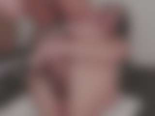 Isabela's Live Sex Cam Show