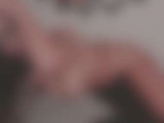 Isabela's Live Sex Cam Show