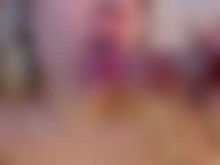 Live cam show with MARIA - Brown Eyes Big Tits on livesuperchat.net