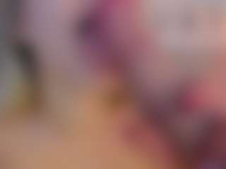 Live cam show with MARIA - Big Tits Blowjob on Livezox