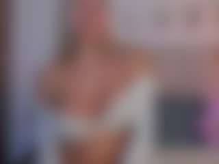 Live cam show with MARIA - Pornstar Small Tits on CamwithHer