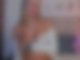 Live cam show with MARIA - Pornstar Brown Eyes on x69.live