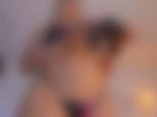Live cam show with MARIA - White Blonde Hair on hornycams.live | colombia