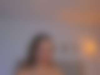 Live cam show with MARIA - Blonde Hair Big Tits on Gym Cam Girls