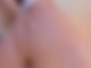 Live cam show with MARIA - Strip on Camsoda