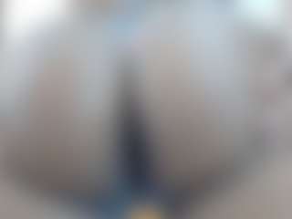 Live cam show with kimaralion - Squirt on CamwithHer