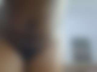 Live cam show with kimaralion - Ebony MILF on StripNow