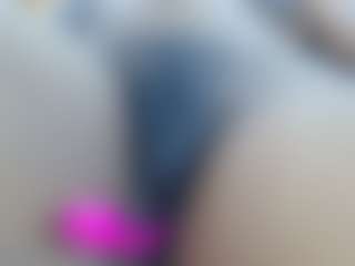 kimaralion MILF webcam performer live streaming