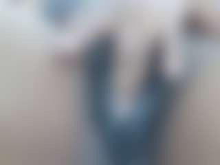 Live cam show with kimaralion - Black on CamClone