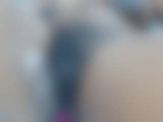 Live cam show with kimaralion - Spank Ebony on AdultVida.com