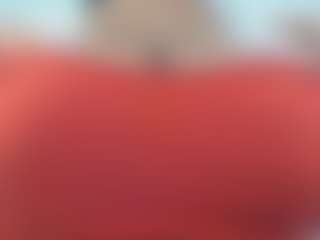 Live cam show with kimaralion - Ebony MILF on CamClone