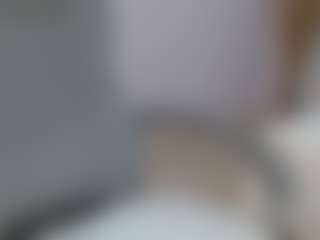 Live cam show with kimaralion - Ebony Squirt on CamwithHer