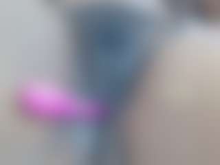 Live cam show with kimaralion - Ebony on slutload | colombia